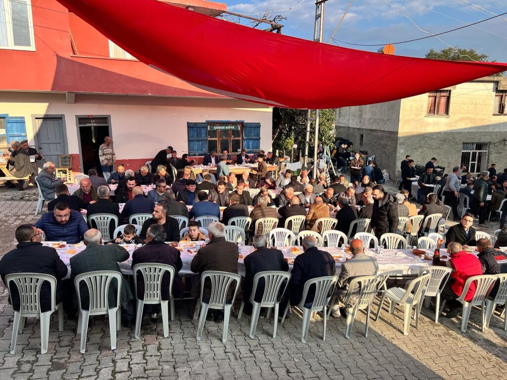 ‘Asrın Felaketi’ Çukur Mahallesi’nde dualarla anıldı