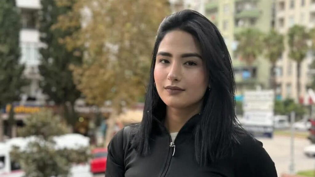 8. kattan düşen genç kız hayatını kaybetti