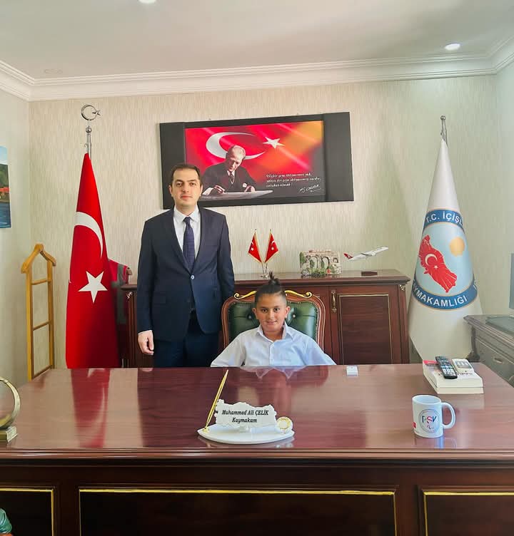 Karaisalı’da koltuklar küçüklere emanet