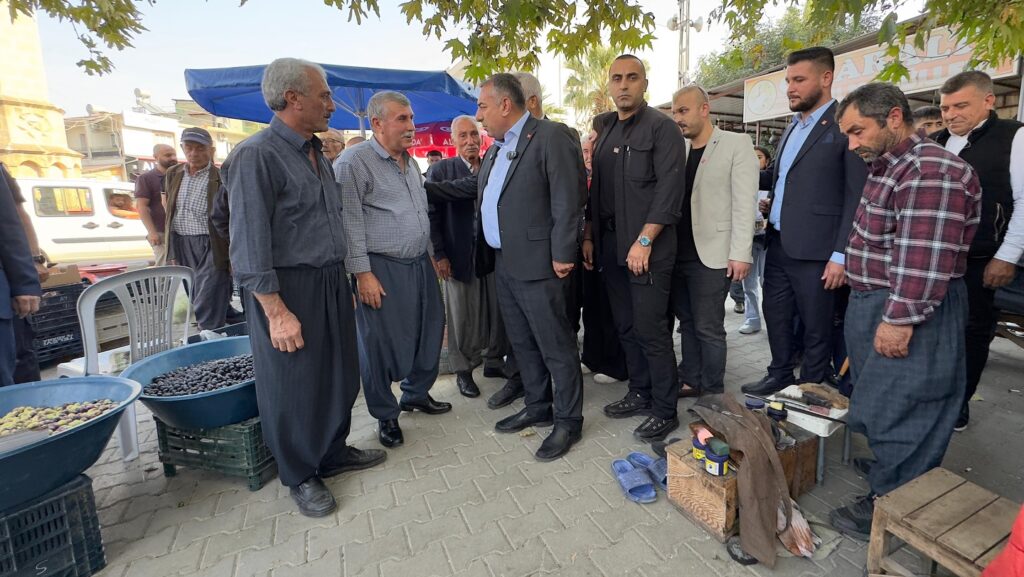 Güngör Geçer Karaisalı’da halkla buluştu