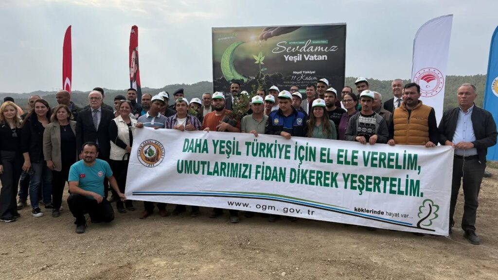 “Milli Ağaçlandırma Günü”nde fidanlar toprakla buluştu