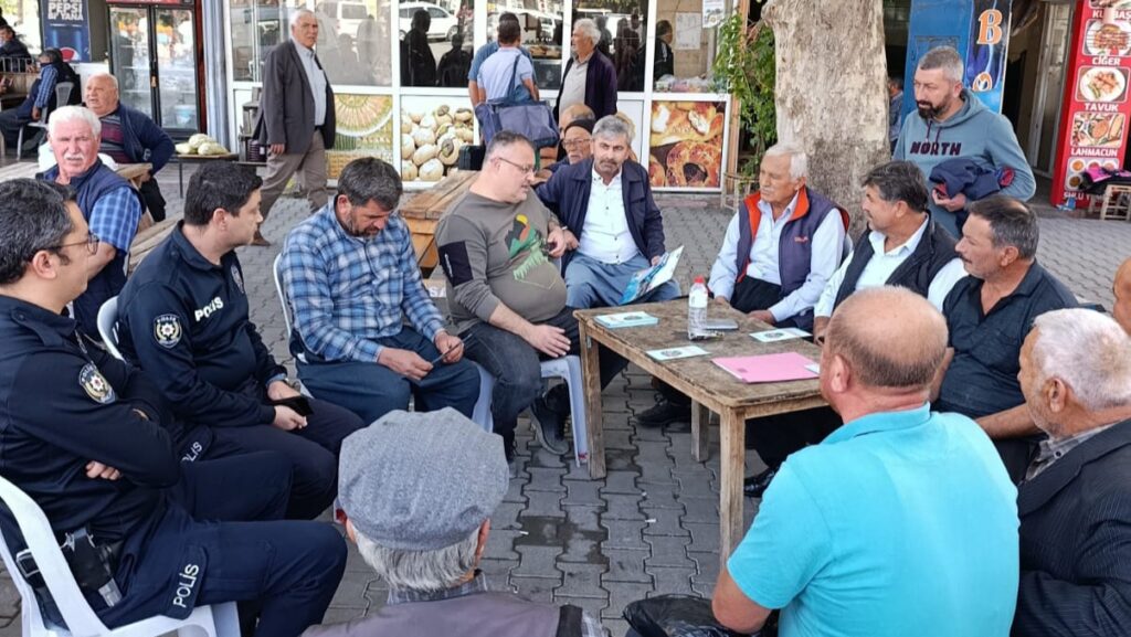 Karaisalı’da vatandaşlara “dolandırıcı” uyarısı