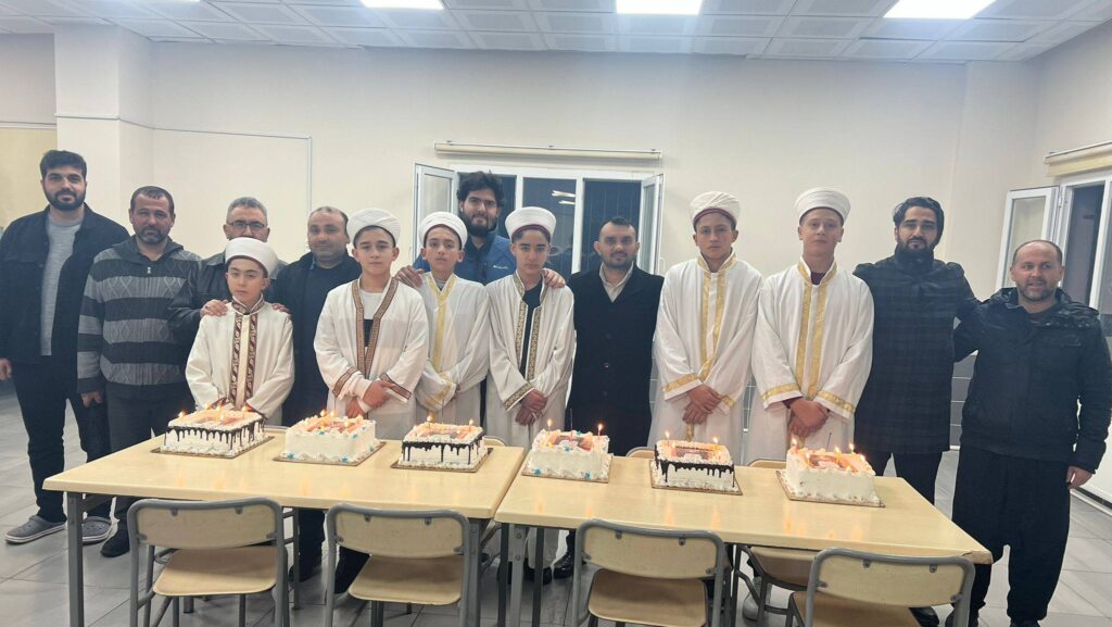 Karaisalı’da Hafızlık Gururu: 6 Yeni Hafız Daha Yetişti