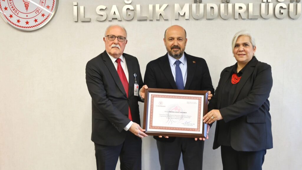 Karaisalı Devlet Hastanesi’ne “Anne Dostu Hastane” Unvanı