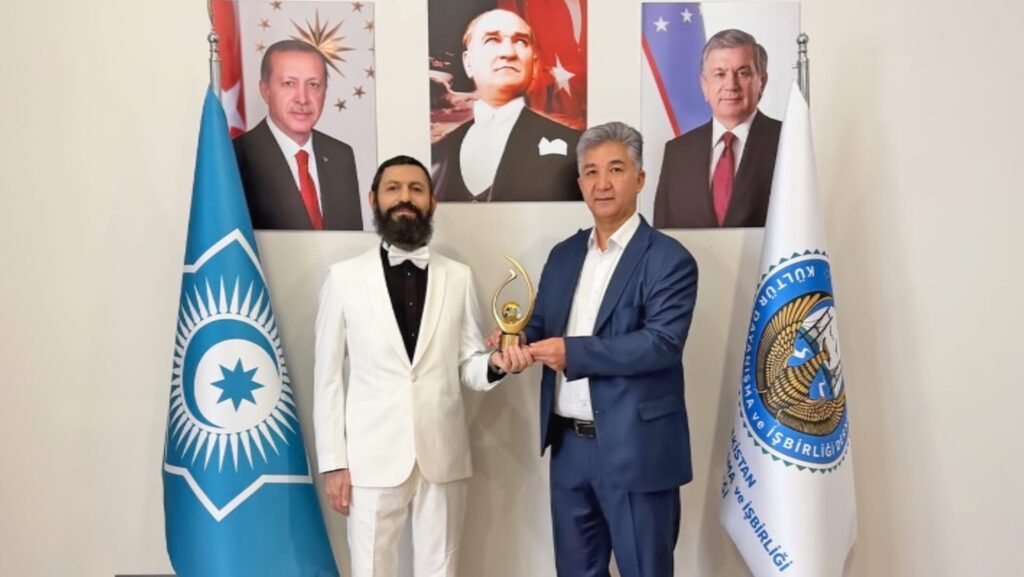 Barışa Adanmış Bir Hayat: “Kültür ve Barış Ödülü” Akif Manaf’a Verildi