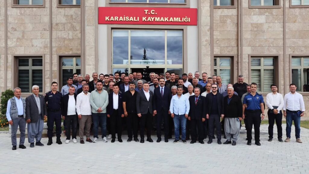 Karaisalı’da Ekim Ayı Muhtarlar Toplantısı Gerçekleştirildi